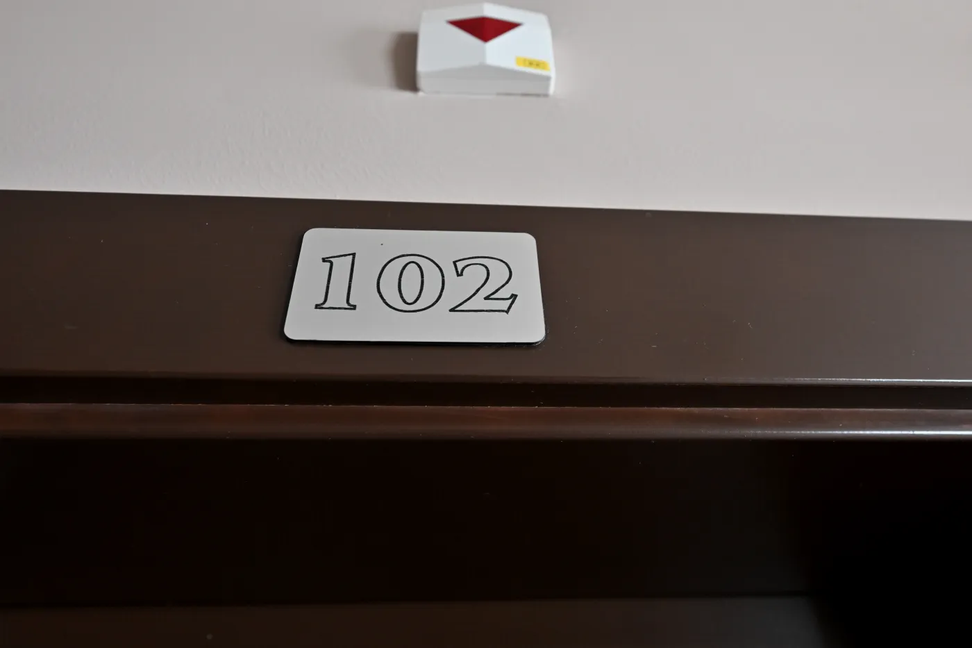 Luksuzna soba 102 sa balkonom – slika 5