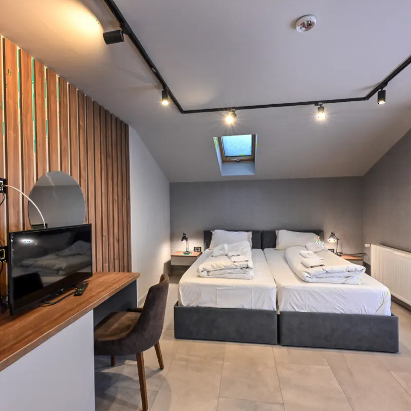 Soba 4 – komforna dvokrevetna soba u Sultan Caffe – Hotel Lane Sjenica